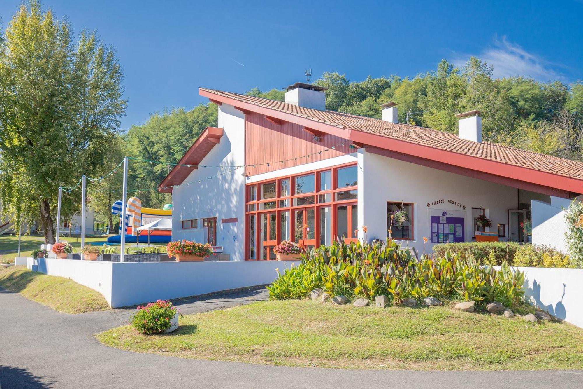 Vvf Residence Pays Basque Saint-Jean-Pied-De-Port Luaran gambar